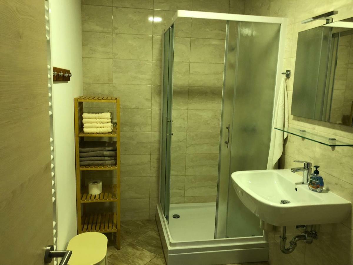 Apartma Linhartov Trg Radovljica Zewnętrze zdjęcie